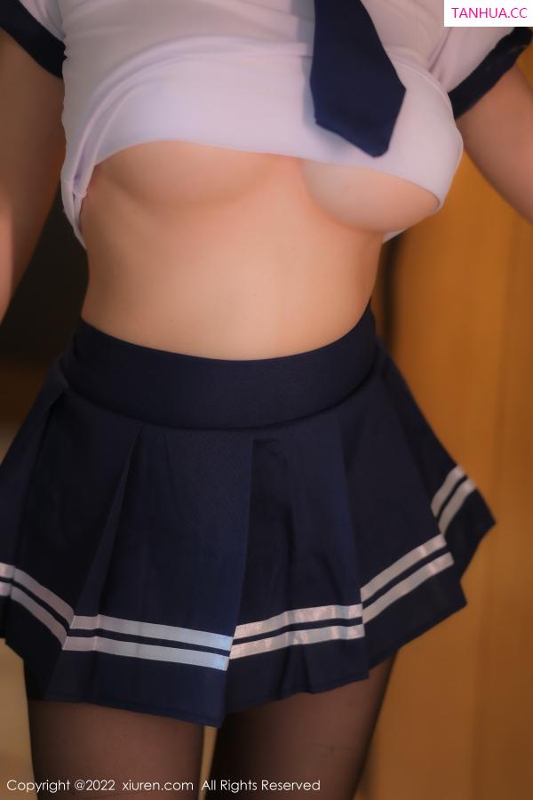 夏沫沫  [XiuRen]高清写真图 2022.11.29 No.5925 夏沫沫tifa 黑丝美腿第16张图片